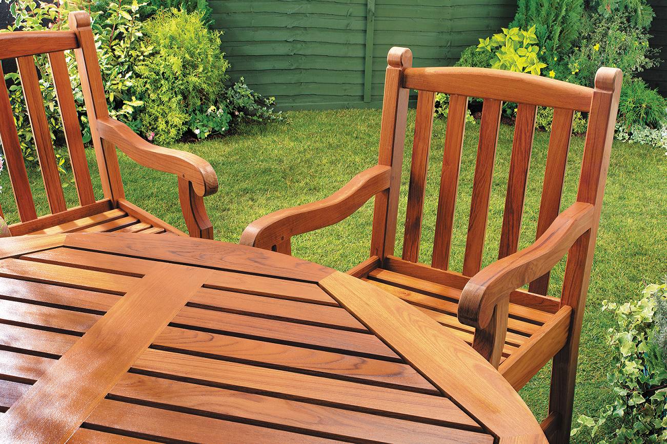 Marshall’dan bahçe mobilyaları bakımı için çözüm önerileri 1 Garden Furniture