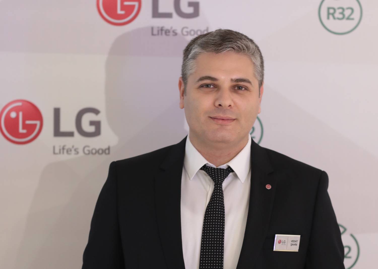 LG Satis Muduru Vedat Sahin