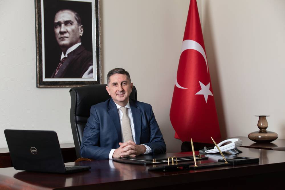 Turkiye Seramik Federasyonu Baskani Erdem Cenesiz