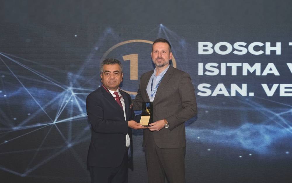 ISIB Yonetim Kurulu Baskani Mehmet Sanal ve Bosch Termoteknik Satis Genel Muduru Kivanc Arman