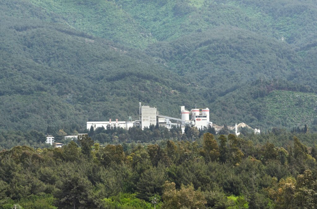 OYAK Çimento’nun 'Net-Zero' taahhüdü SBTi tarafından tescillendi 4 OYAK Cimento Iskenderun Tesis