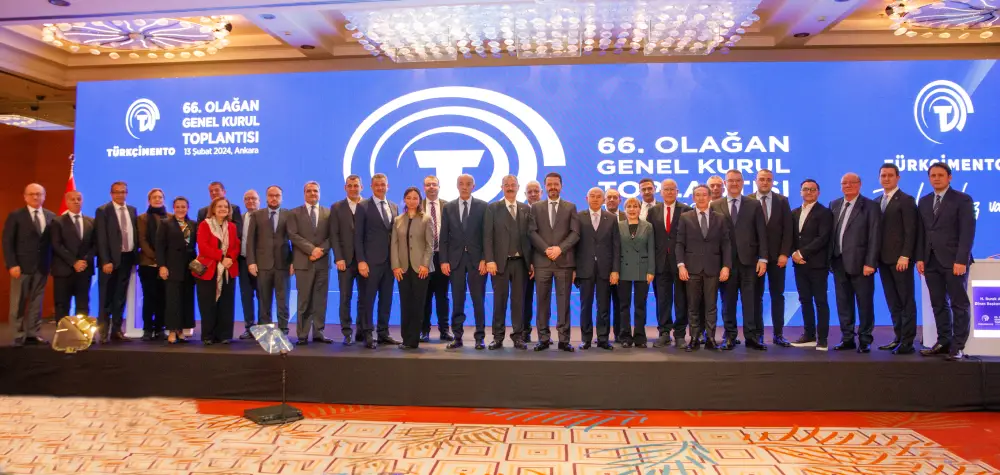 TÜRKÇİMENTO Yönetim Kurulu Başkanı Fatih Yücelik yeniden seçildi 4 TURKCIMENTO Yonetim Kurulu Baskani Fatih Yucelik ve Yonetim Kurulu uyeleri
