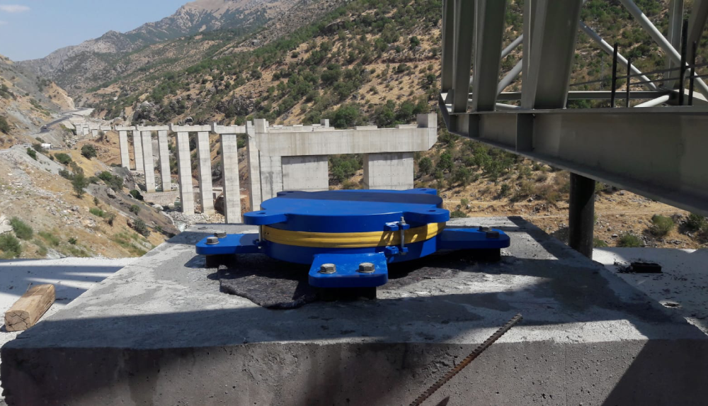 Türkiye'nin ilk ve tek çelik deprem izolatör üretici ve ihracatçısı: TİS Teknoloji 4 TIS Bitlis Santiye 1
