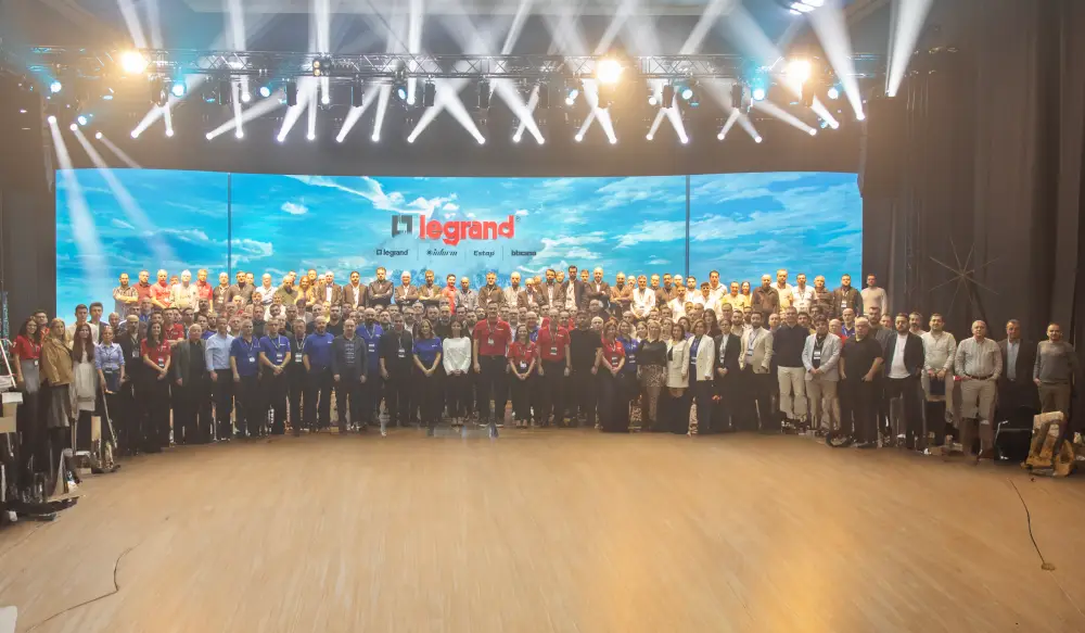 Legrand Türkiye Grubu geleneksel bayi toplantısı gerçekleşti 6 Legrand Turkiye