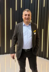 Alumil Türkiye Ülke Satış Müdürü Mesut Kamburhasan’dan 2025 alüminyum sektörü öngörüsü 4 Mesut Kamburhasan