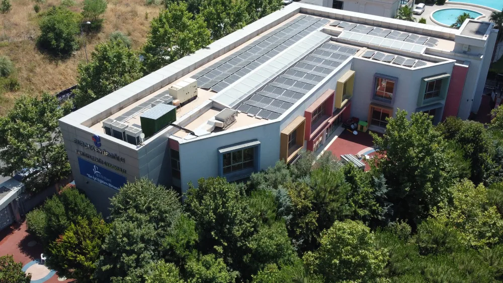 Siemens Türkiye, Eyüboğlu Eğitim Kurumları’na yaptığı enerji verimliliği projesini tamamladı 5 Burak Ey bo lu Bat Ata ehir Anaokulu