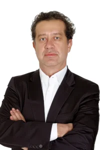 Türkiye’nin saygın mimarları İnşaat Dünyası Dergisi’ne konuşuyor: Gökhan Karakuş 5 Gokhan Karakus
