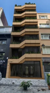 Türkiye’nin saygın mimarları İnşaat Dünyası Dergisi’ne konuşuyor: Ali Manço 7 KAR APARTMANI