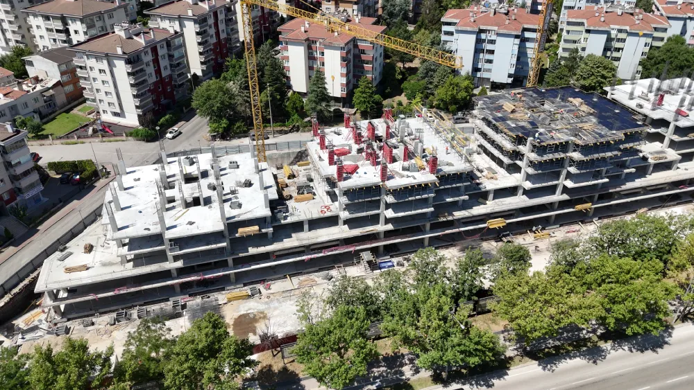 Bursa’nın yeni yaşam merkezi Tema Esentepe’de kalıp ve iskele çözümleri PERI’den 3 Peri Bursa