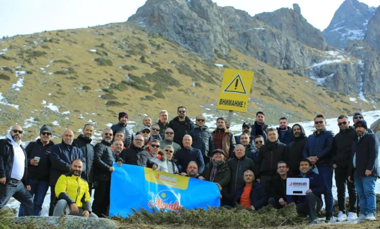 Nimeçatı 2025’te iş ortaklarını Almaty’de ağırladı 1 Nimecati cati cephe