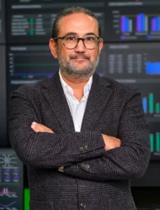 Schneider Electric Türkiye ve Orta Asya Bölge Başkanı Mehmet Özalp oldu 4 Mehmet Ozalp