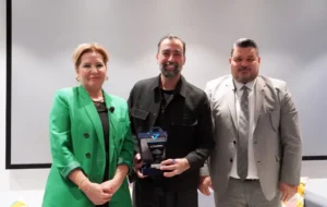 Daikin Uzman Günü’nün konuğu iç mimar Hakan Kütahya oldu 3 Daikin Uzman Gunu 4