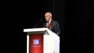 Hekim Yapı çeyrek asırlık gururlu yolculuğunu iş ortaklarıyla kutladı 5 Hekim Holding Yonetim Kurulu Baskani Oner Hekim