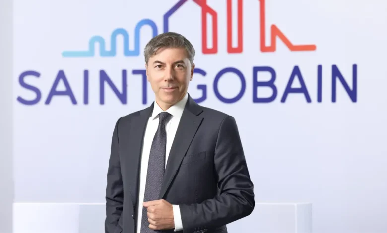 Saint Gobain Turkiye CEOsu Murat Savci