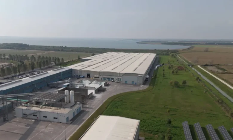 Şişecam İtalya’daki kaplamalı cam hattı yatırımını tamamladı 1 Sisecam Italya