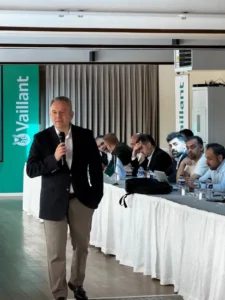 Vaillant Türkiye, iş ortaklarıyla stratejik hedeflerini paylaştı 4 Alper Avdel