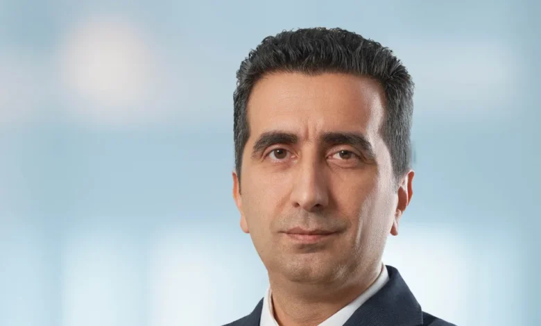 Izocam Satis ve Pazarlama Direktoru Erdal Bozok