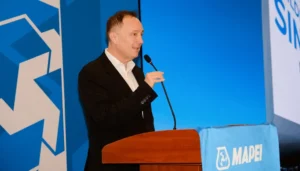 Mapei Sürdürülebilir Kent Buluşmaları’nın konuğu Han Tümertekin oldu 4 Mapei Genel Muduru Selman Tarmur