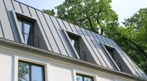 Kenetli Metal Kapli Mansard Cati