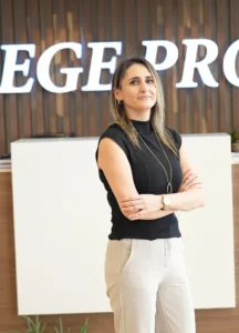 Özlem Eren: İletişim anlatmakla değil, anlamakla başlıyor 4 Ozlem Eren 1